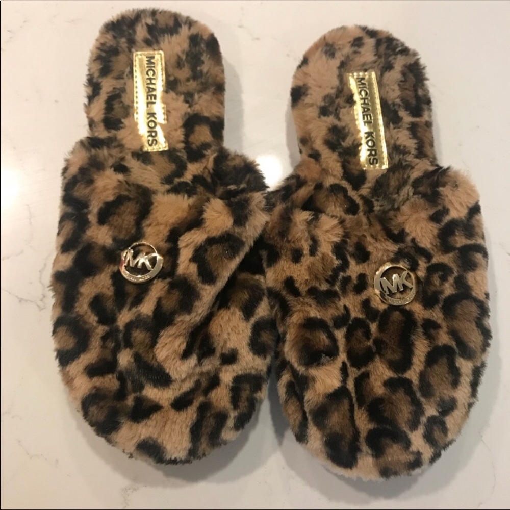 NWT Never worn Michael Kors Leopard House Slippers